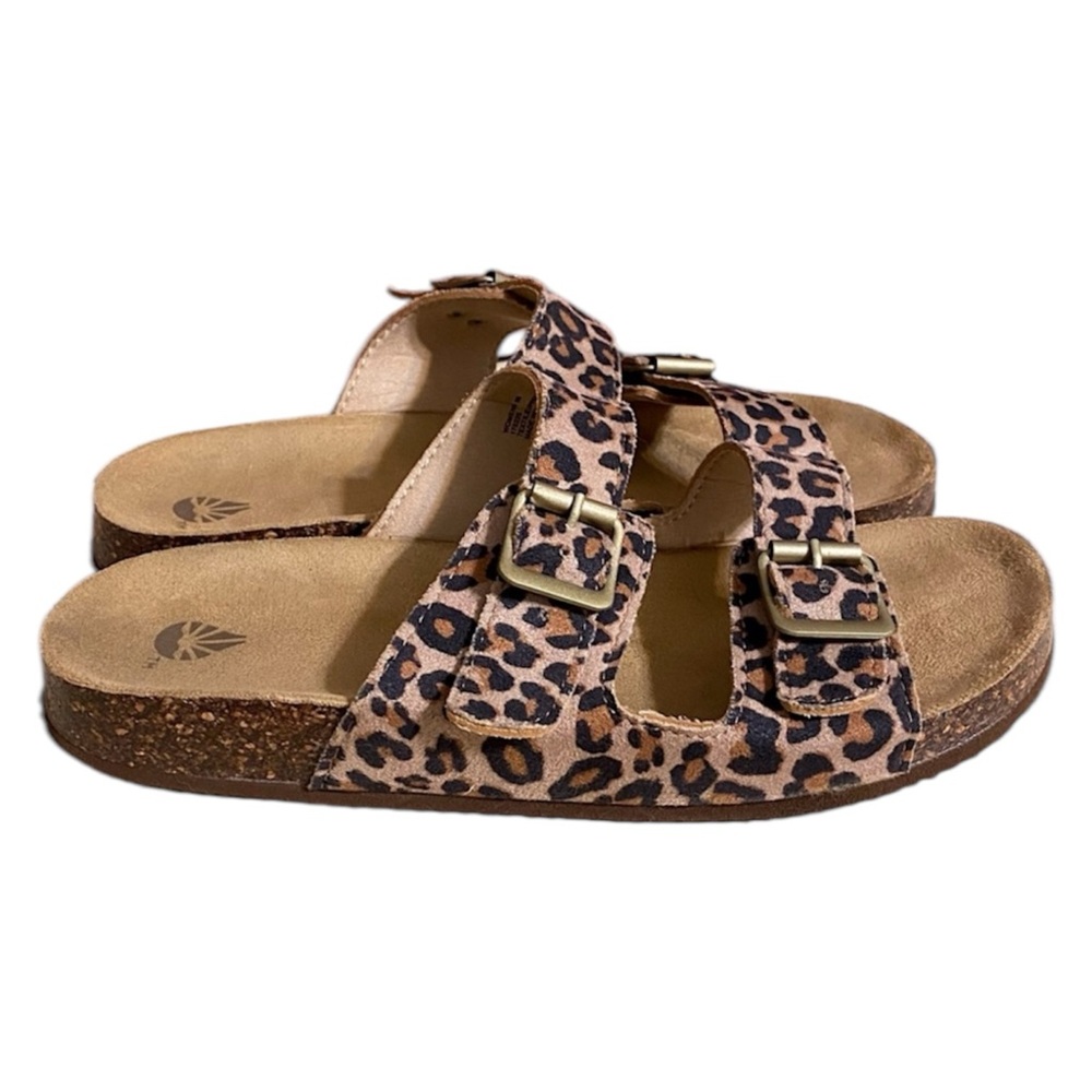 SOLD :: ɴᴡᴏᴛ Leopard Print Adjustable Buckle Sandals - Picture 3 of 7